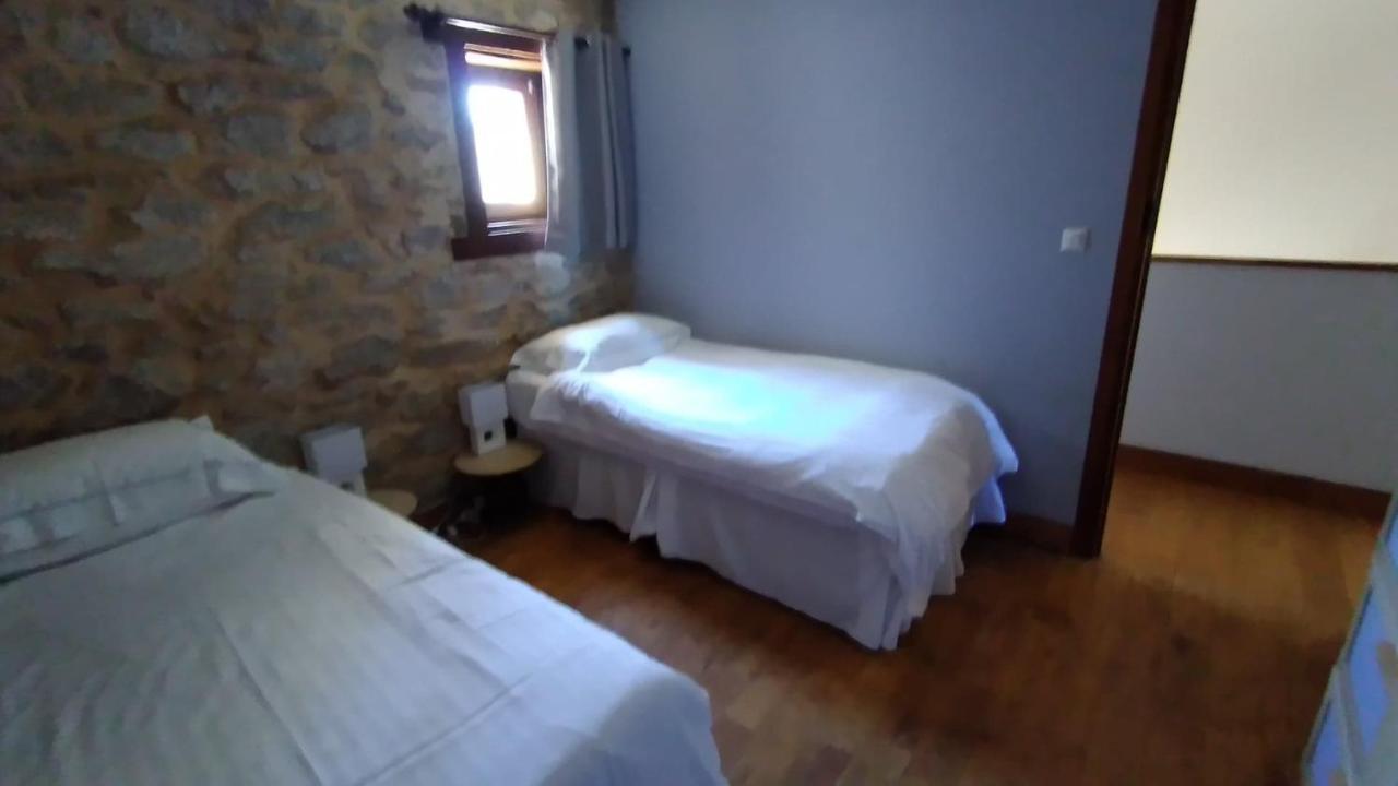 Character 2 Bed Cottage Within Walking Distance Of Bar/Restaurants Piégut-Pluviers Dış mekan fotoğraf